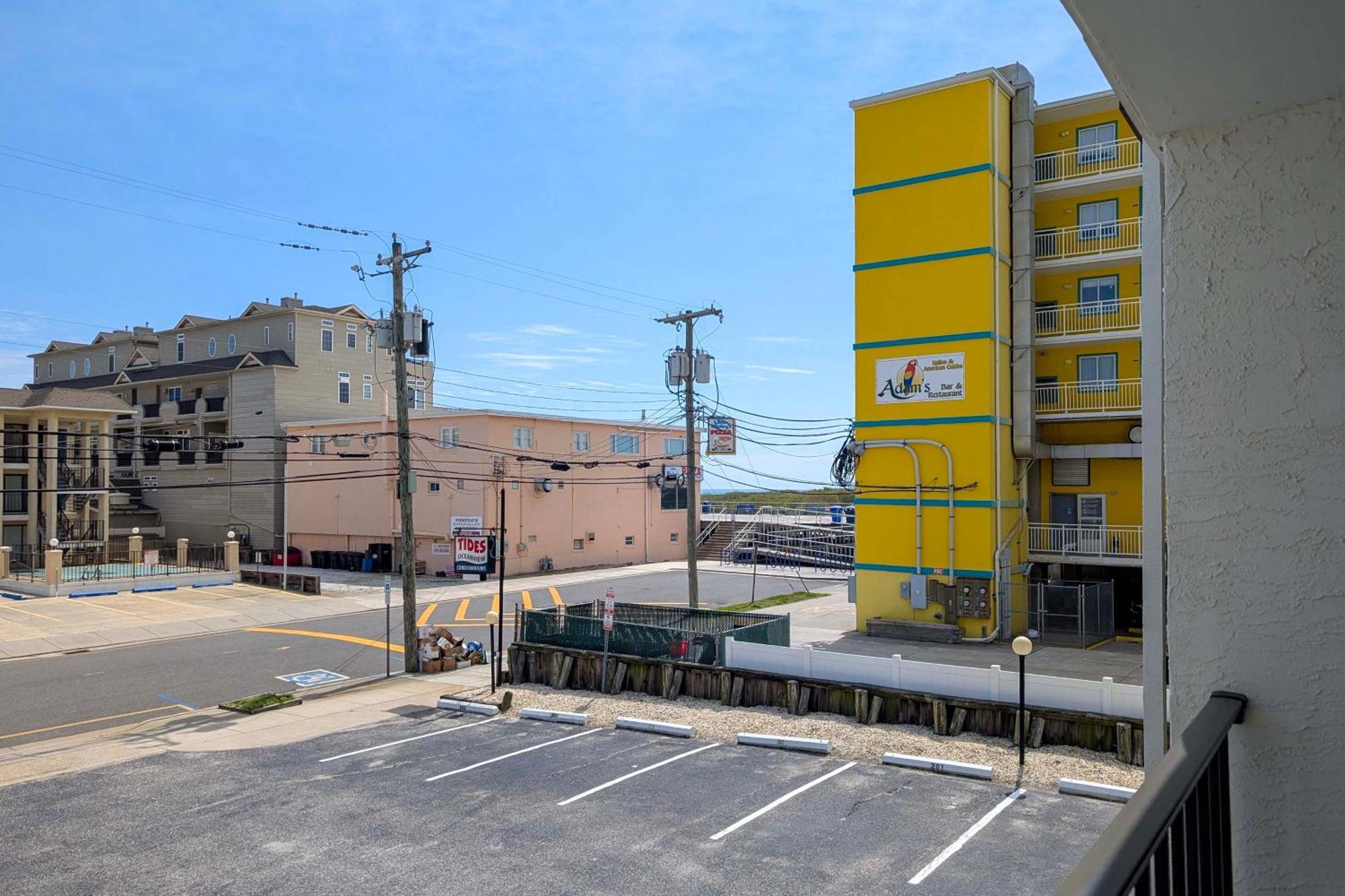 Coastal Condo With Pool, 1 Block To Wildwood Beach! Dış mekan fotoğraf